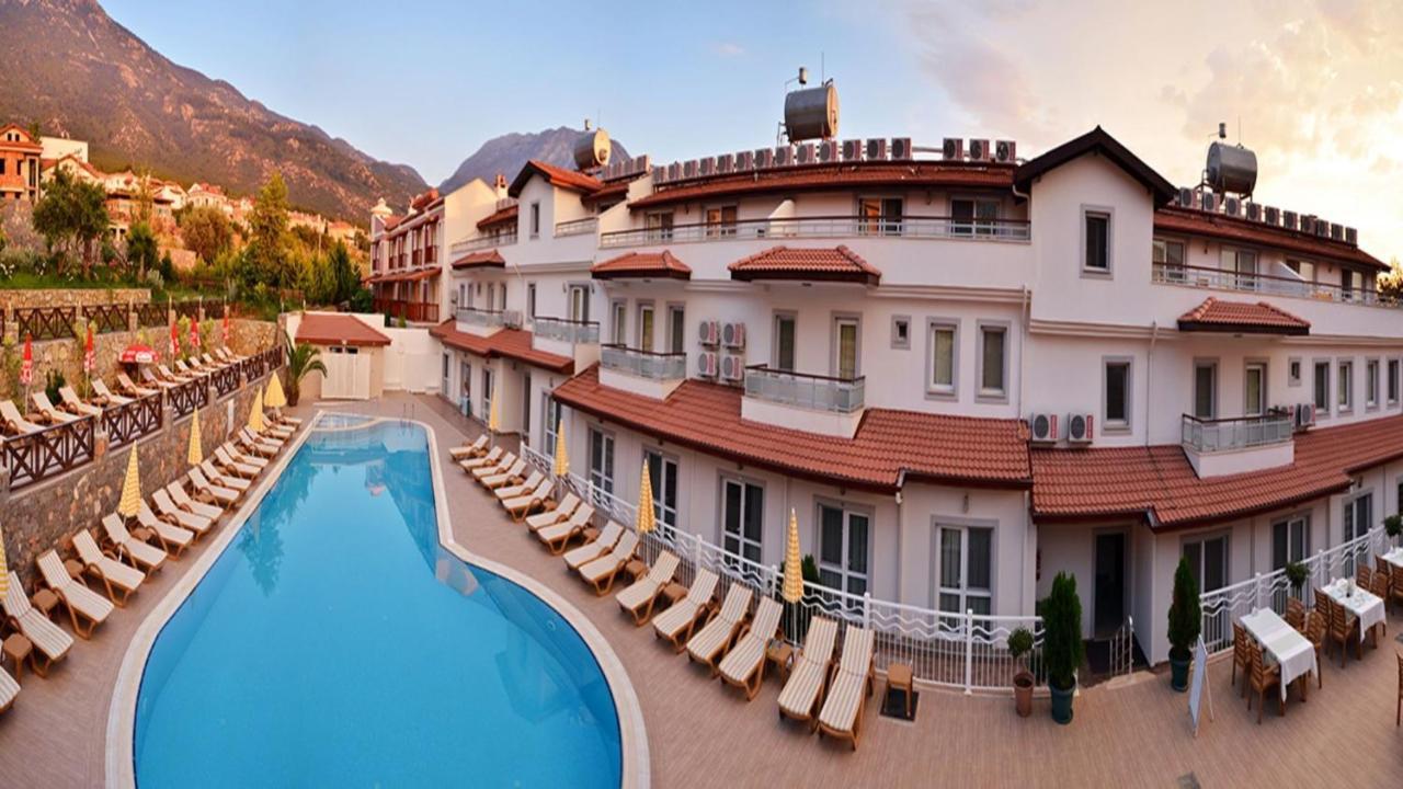 Konfor Suite Otel Cedit المظهر الخارجي الصورة