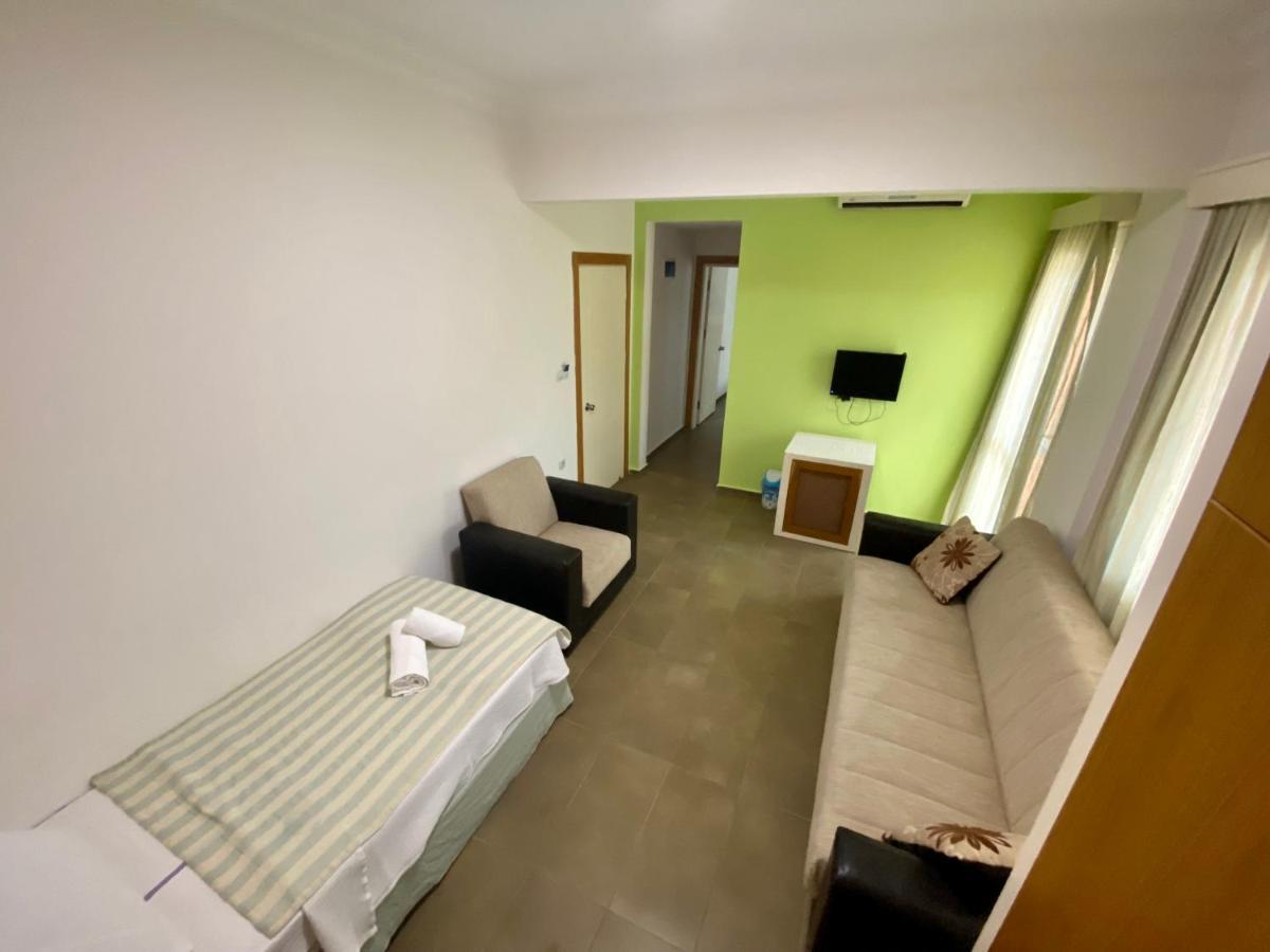 Konfor Suite Otel Cedit المظهر الخارجي الصورة