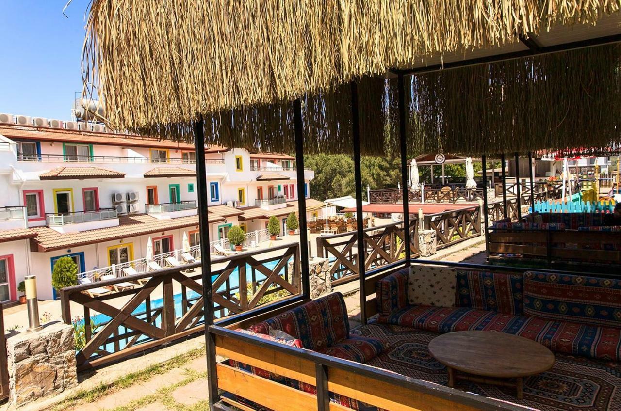 Konfor Suite Otel Cedit المظهر الخارجي الصورة